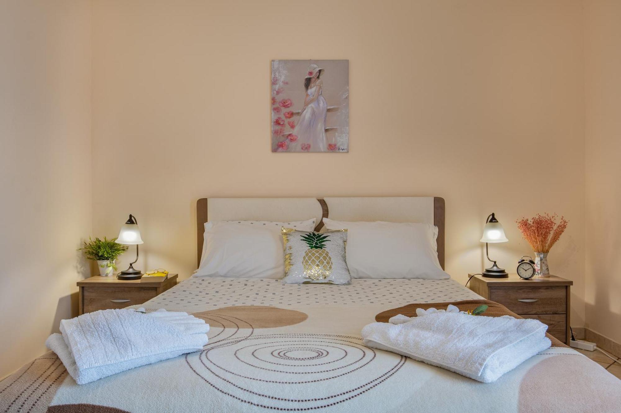 House Of Velenia - 2 Bedroom Apartment Near Old Town, Airport And Bus Station Corfu  Exterior foto