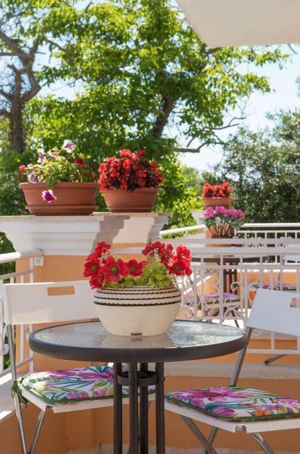 House Of Velenia - 2 Bedroom Apartment Near Old Town, Airport And Bus Station Corfu  Exterior foto